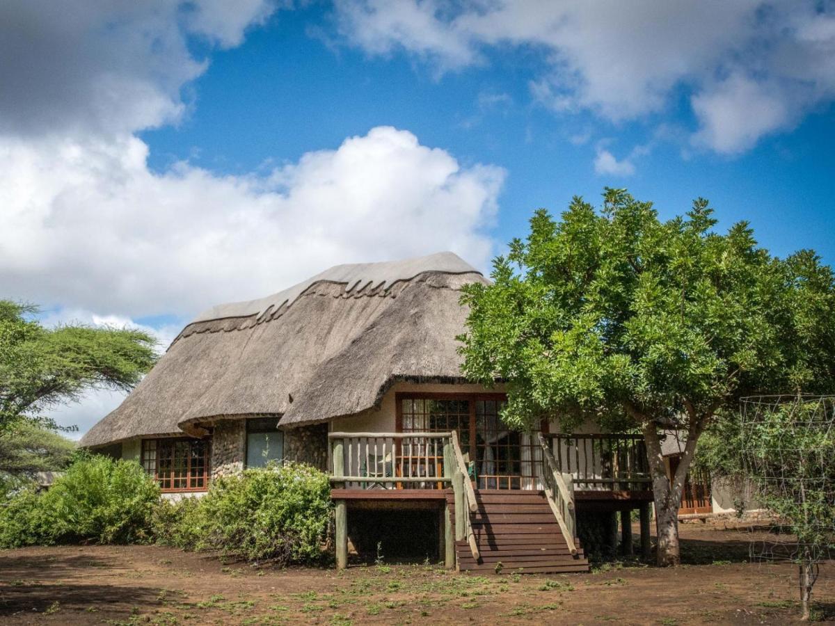 Rhino River Lodge Manyoni Private Game Reserve Экстерьер фото